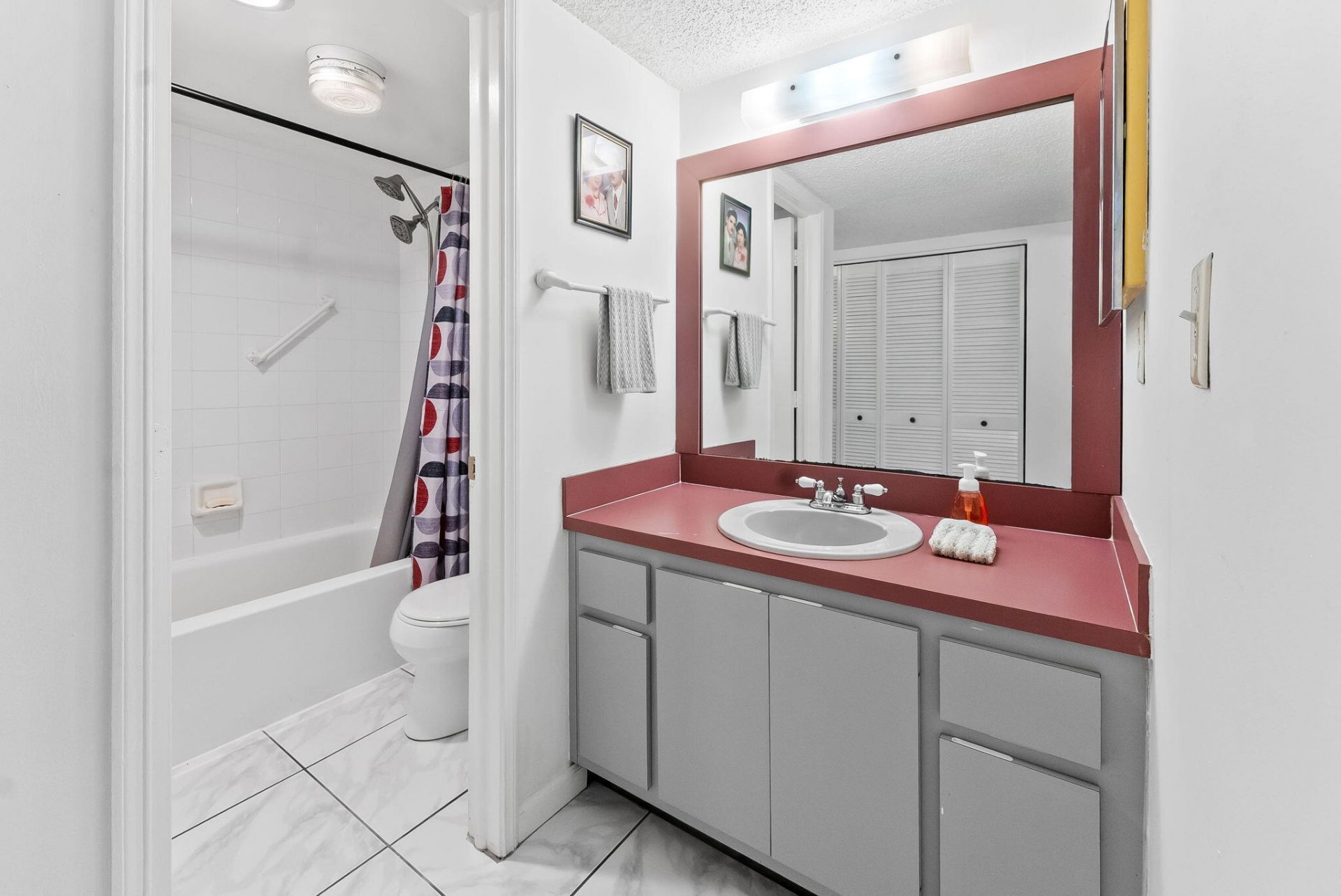 9451 Evergreen Place, Unit 404, Davie, FL 33324 Photo