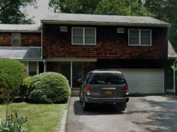 54 Buchanan Street , Pearl River, NY 10965