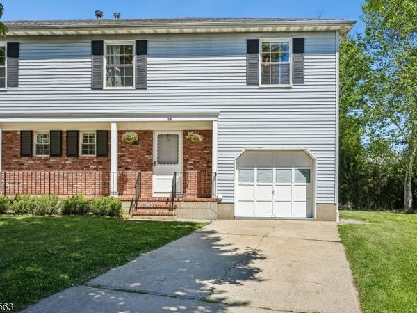 6 B John F Goellner Dr., Unit 6B, Raritan, NJ 08869