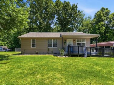 115 Logston Heights, Berea, KY 40403