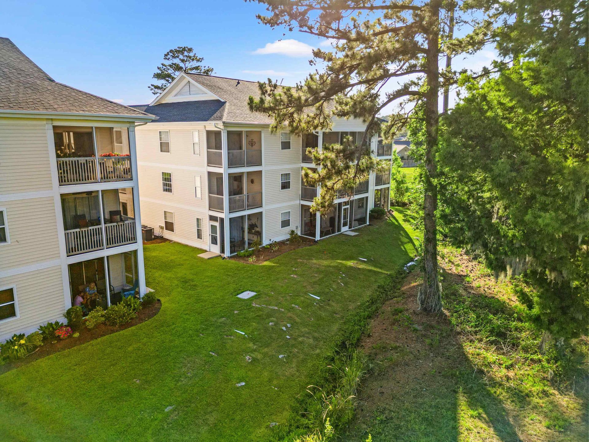 453 Red River Ct. Photo 18