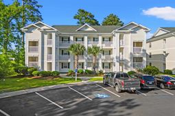 453 Red River Ct. photo 4