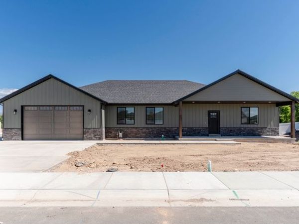2203 E 1800 S, Unit 54, Naples, UT 84078