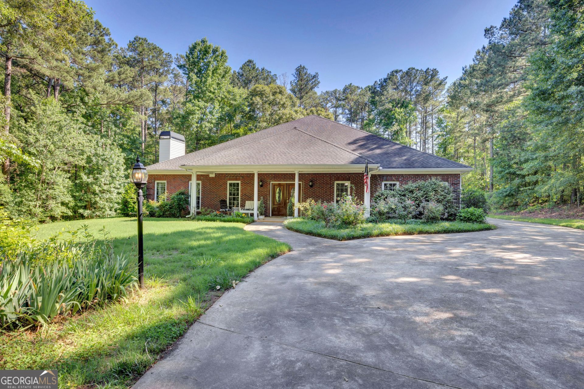 190 Oak Hill Circle, Covington, GA 30016 Main Photo