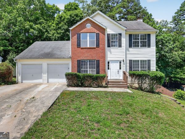 1121 Huntington Place Circle, Lithonia, GA 30058