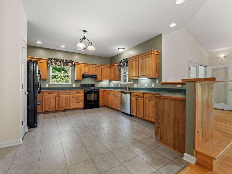 12118 Robins Road, Westerville, OH 43082 Photo 11