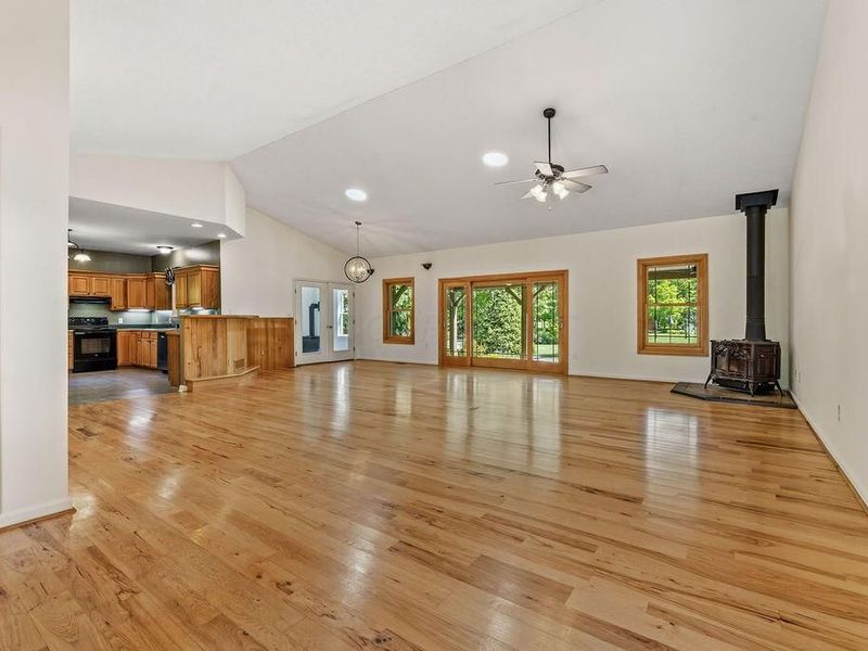 12118 Robins Road, Westerville, OH 43082 Photo 5