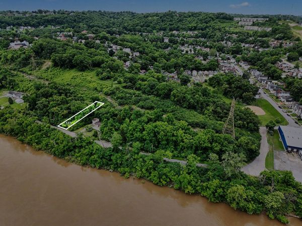 111 River Road, Ludlow, KY 41016