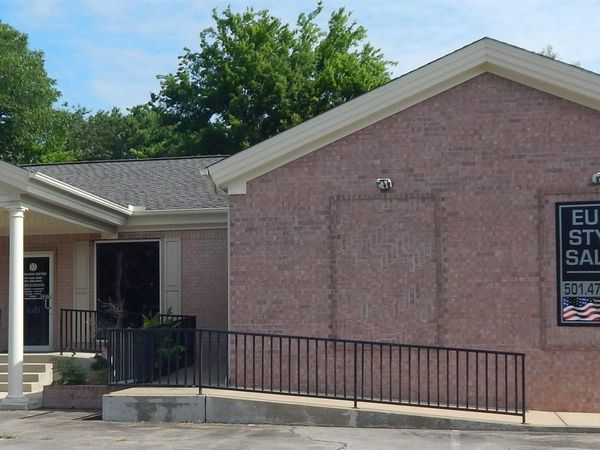 1210 E Race Street , Searcy, AR 72143