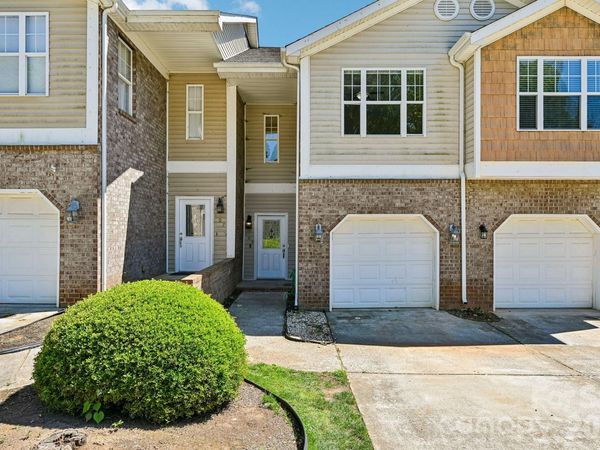109 Sherman Oaks Lane , Mooresville, NC 28115