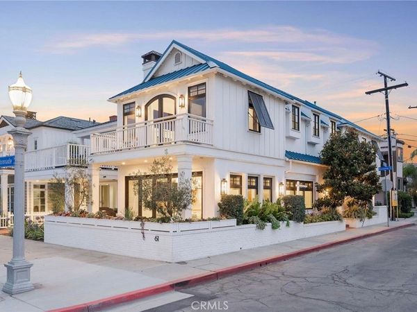 61 The Colonnade, Long Beach, CA 90803