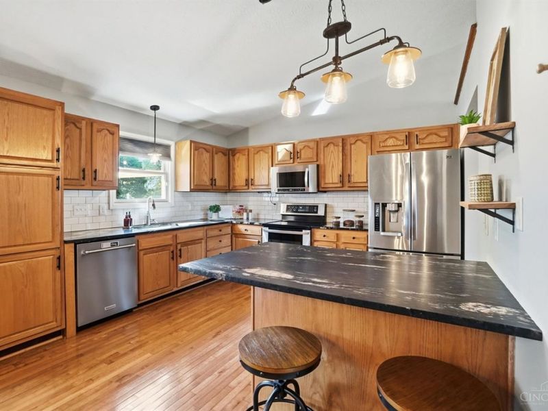 439 Ken Rob Street, Loveland, OH 45140 Photo 14