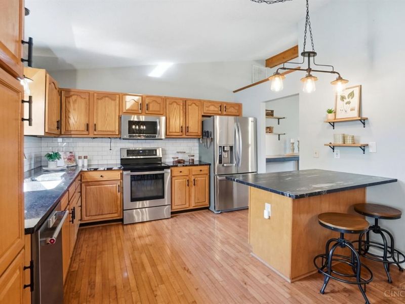 439 Ken Rob Street, Loveland, OH 45140 Photo 15