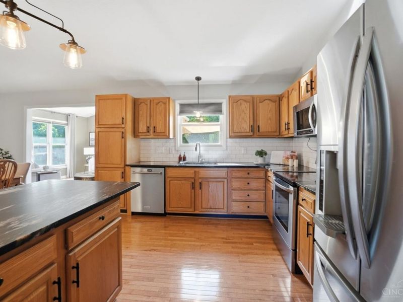 439 Ken Rob Street, Loveland, OH 45140 Photo 16
