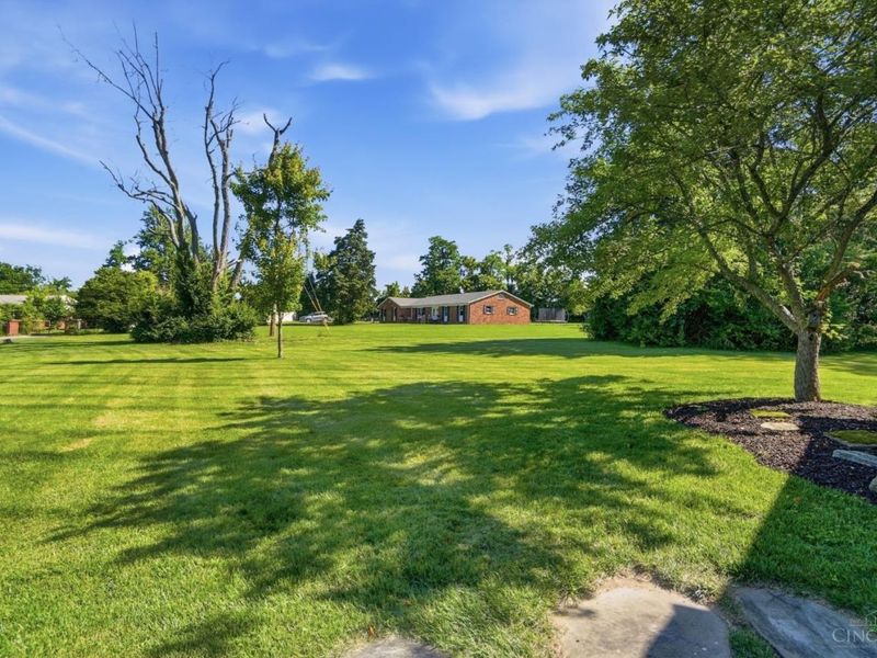 439 Ken Rob Street, Loveland, OH 45140 Photo 5