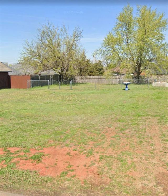 5909 SE 8th Street, Midwest City, OK 73110 Main Photo