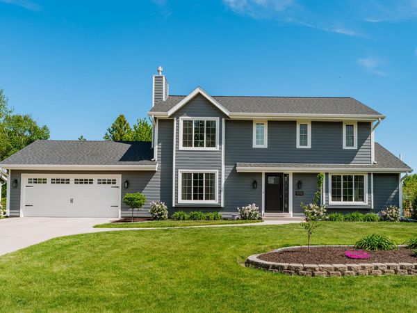 11110 W Woodside Dr, Hales Corners, WI 53130