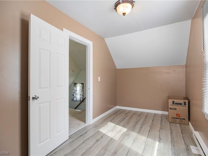 1365 East Avenue , Elyria, OH 44035 Photo 15