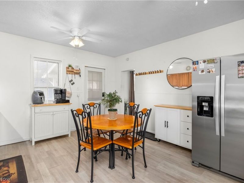 1365 East Avenue , Elyria, OH 44035 Photo 25