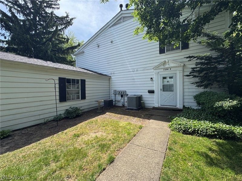7294 Foxmill Road , Unit 19D, Mentor, OH 44060 Photo 3