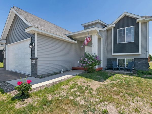 425 Eagle Street NW, Isanti, MN 55040