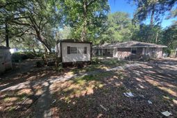5605 Nelson Street photo 4