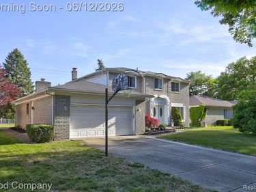 1798 Wilmet Drive, Troy, MI 48085