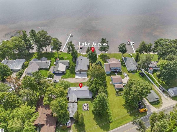 120 Kimel Drive, Cadillac, MI 49601