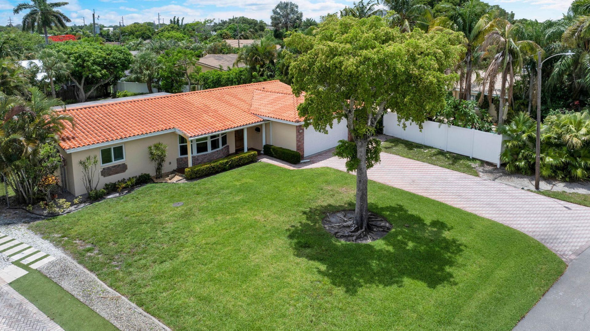 1910 NE 52nd Street Ne, Fort Lauderdale, FL 33308 Photo