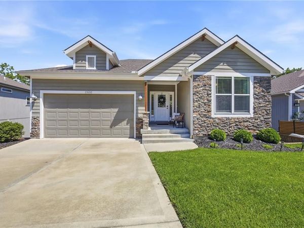23152 W 126 Street, Olathe, KS 66061