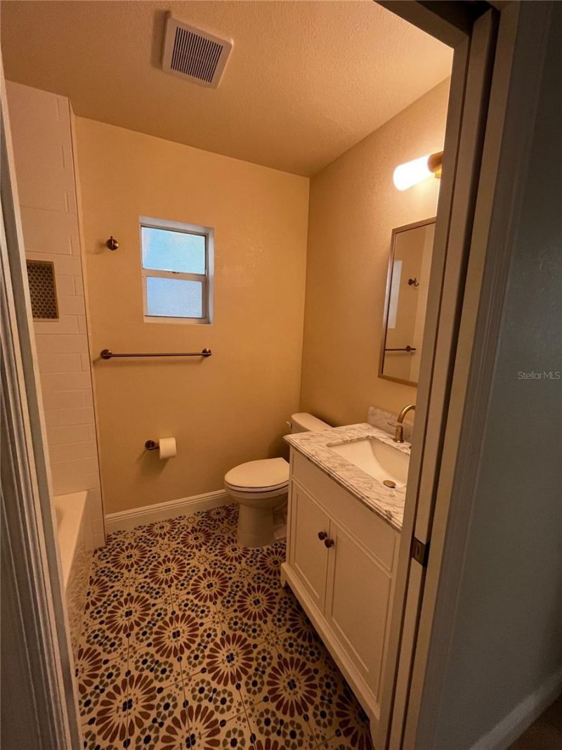 260 20th Avenue S, Saint Petersburg, FL 33705 Photo