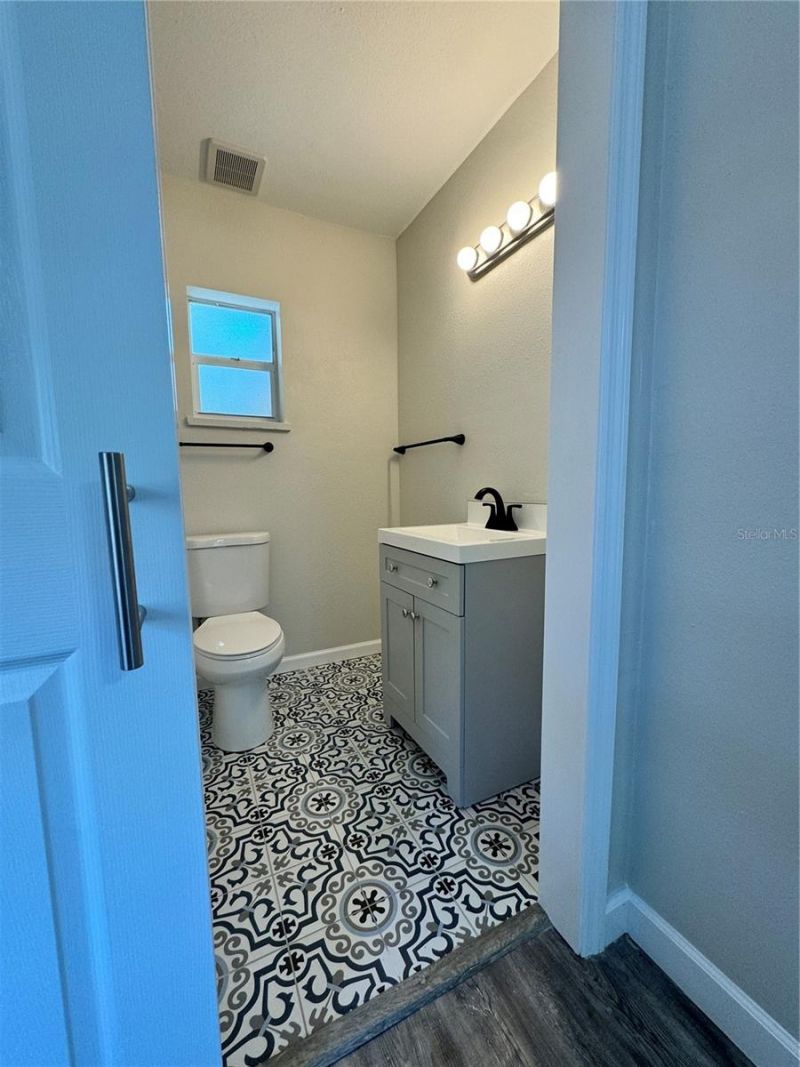 260 20th Avenue S, Saint Petersburg, FL 33705 Photo