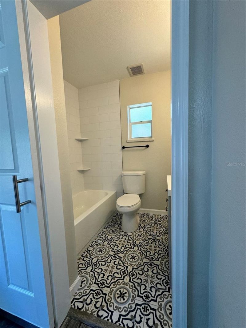 260 20th Avenue S, Saint Petersburg, FL 33705 Photo