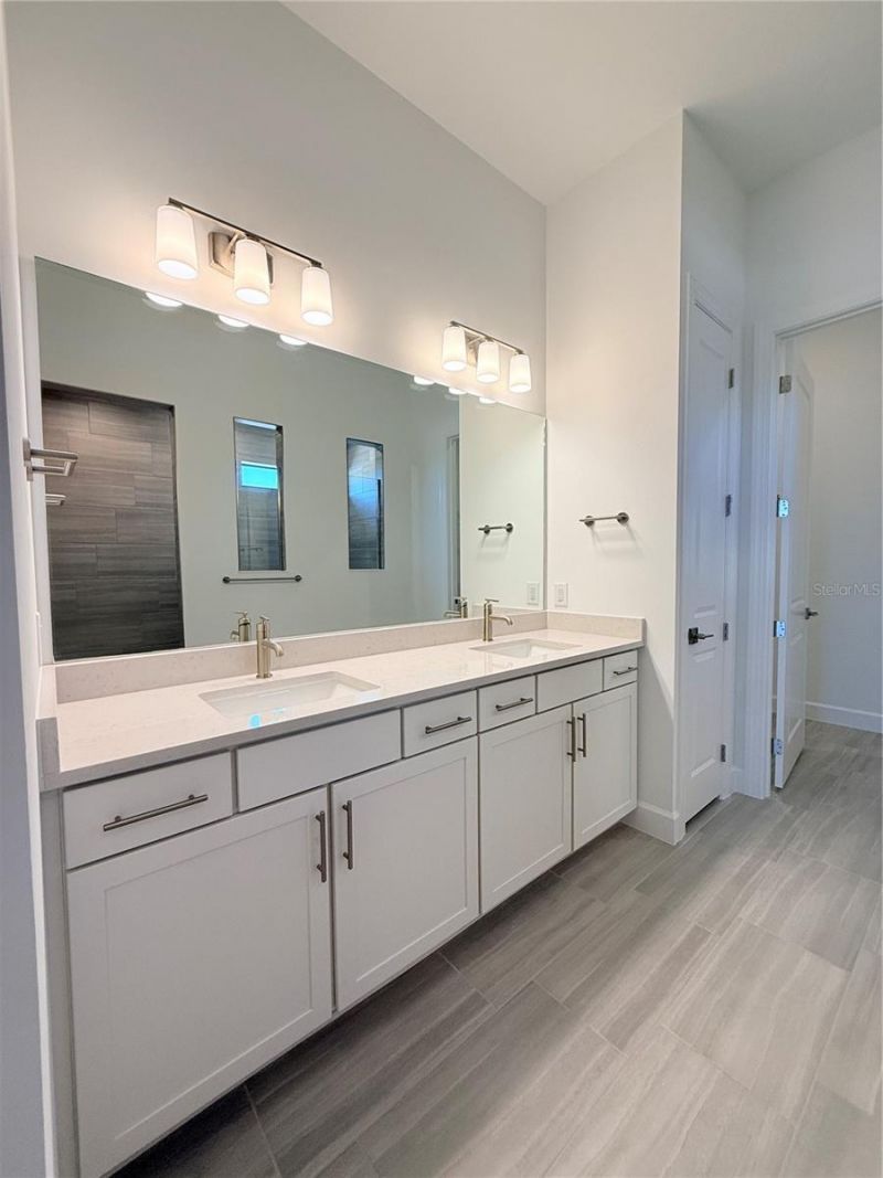 4821 Long Point Run , Lakewood Ranch, FL 34211 Photo