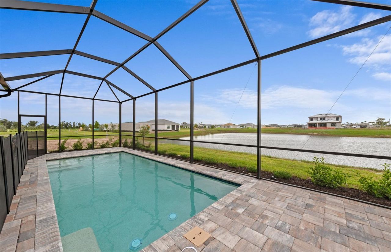 4821 Long Point Run , Lakewood Ranch, FL 34211 Photo