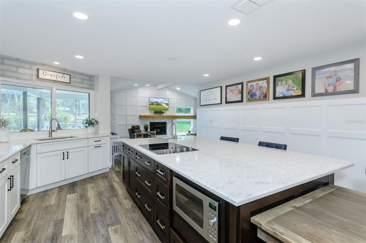 3230 Sandy Ridge Drive, Clearwater, FL 33761 Photo