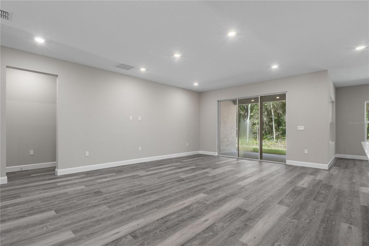 12 S School Avenue, Lecanto, FL 34461 Photo