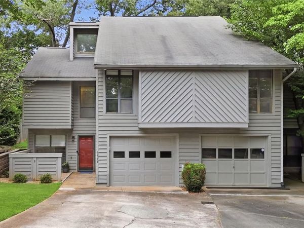 1098 Creatwood Place SE, Smyrna, GA 30080