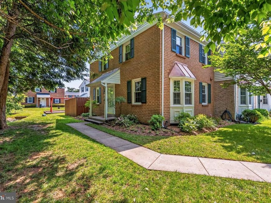 1842 Aberdeen Circle, Crofton, MD 21114 Main Photo