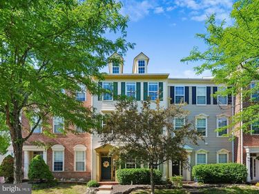 42788 CEDAR HEDGE STREET, CHANTILLY, VA 20152