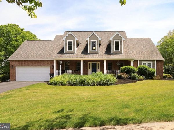 1424 MEGAN DRIVE , STATE COLLEGE, PA 16803