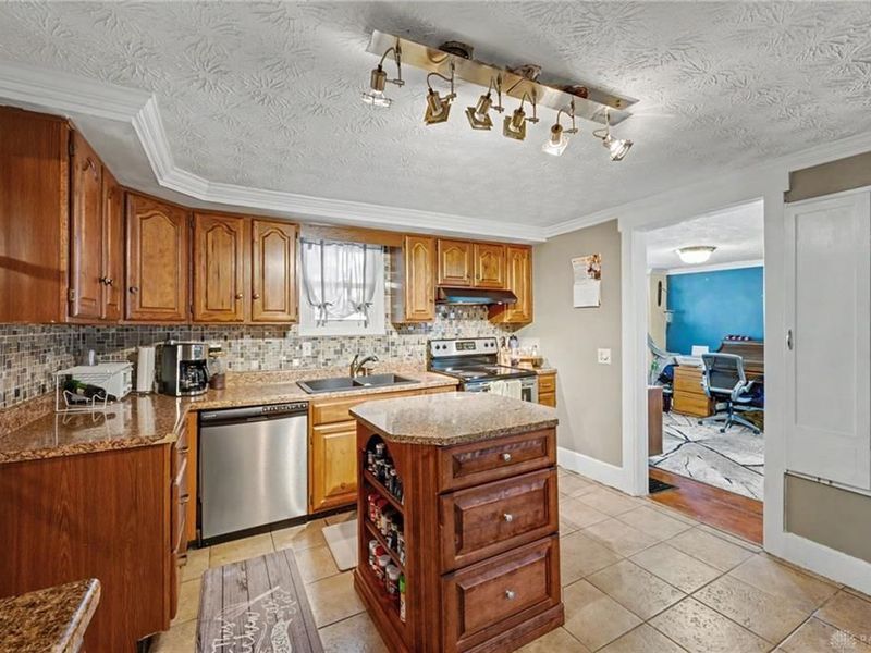 413 S 1st Street, Tipp City, OH 45371 Photo 18