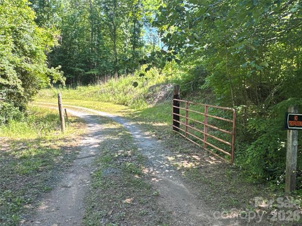 306 Golden Valley Road , Casar, NC 28020