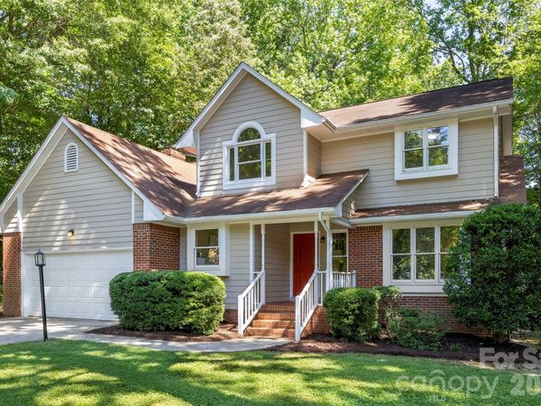 932 Alexandria Court, Gastonia, NC 28056