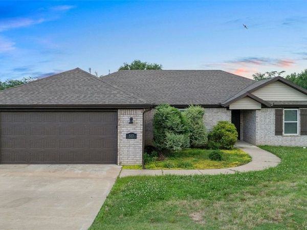 517 Eagle Drive , Gravette, AR 72736