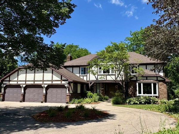 7746 Maas Drive, Verona, WI 53593