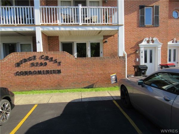 5799 Broadway Street , Unit 3, Lancaster, NY 14086