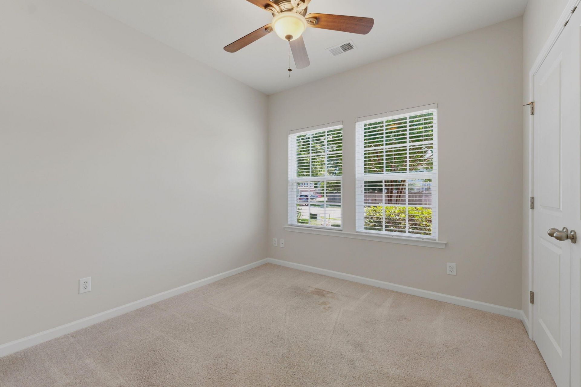 454 Rockville Road Photo 15