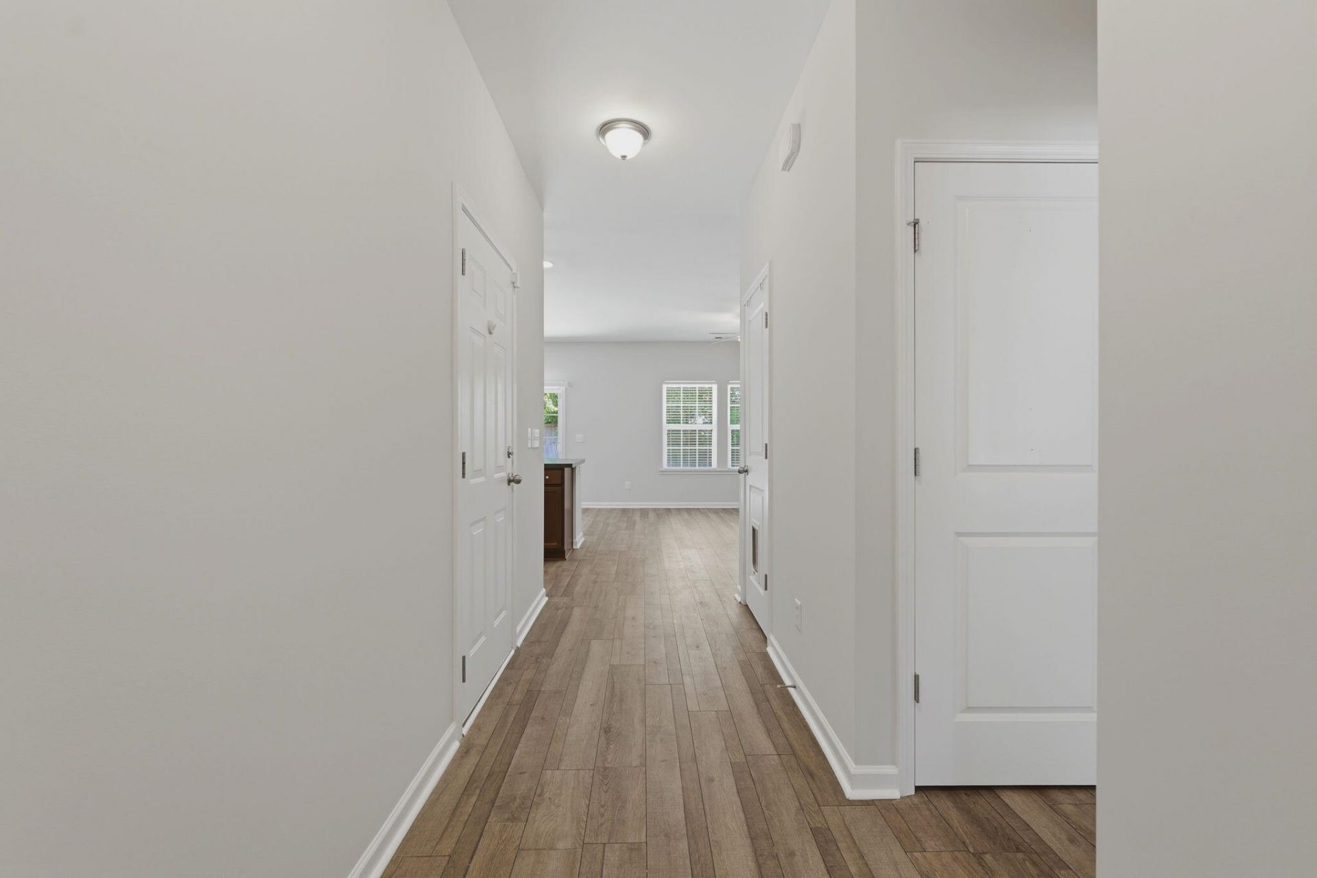 454 Rockville Road Photo 8