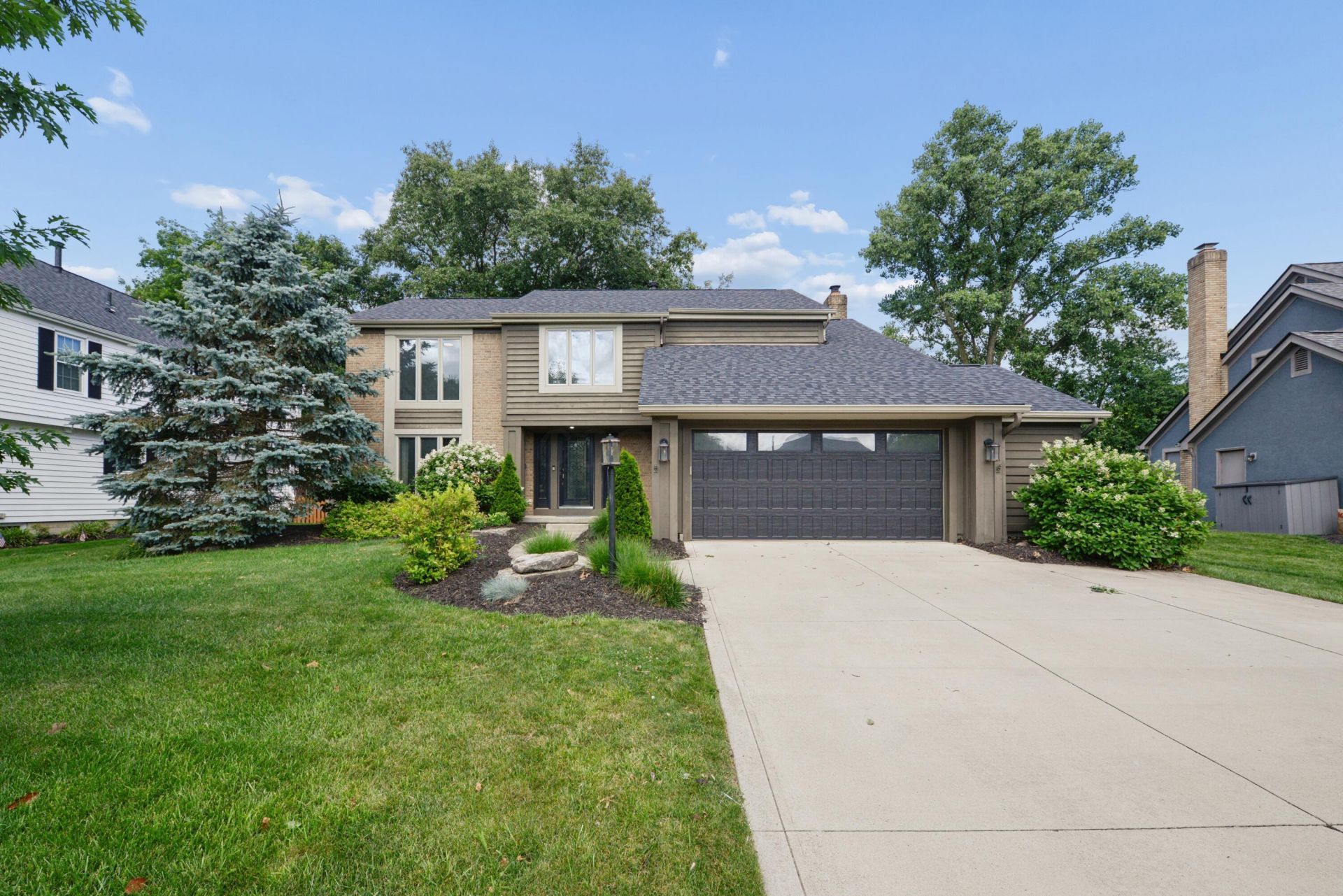 8175 Markhaven Drive, Columbus, OH 43235 Main Photo